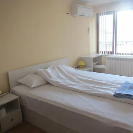 Willa Top Eight-bedrooms